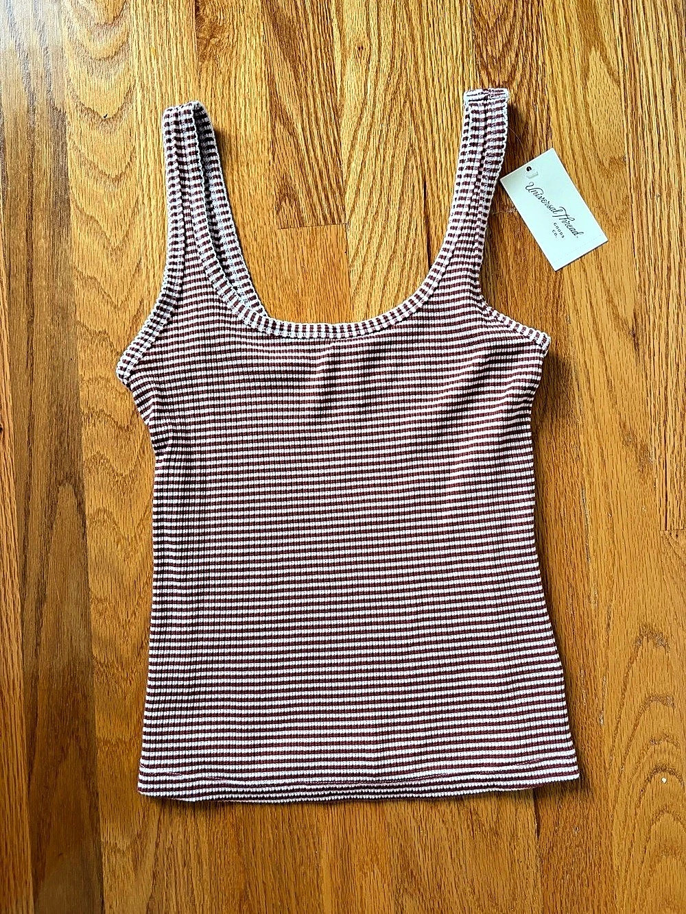 Universal Thread Striped Tank Top in Red & White Size Small NWT